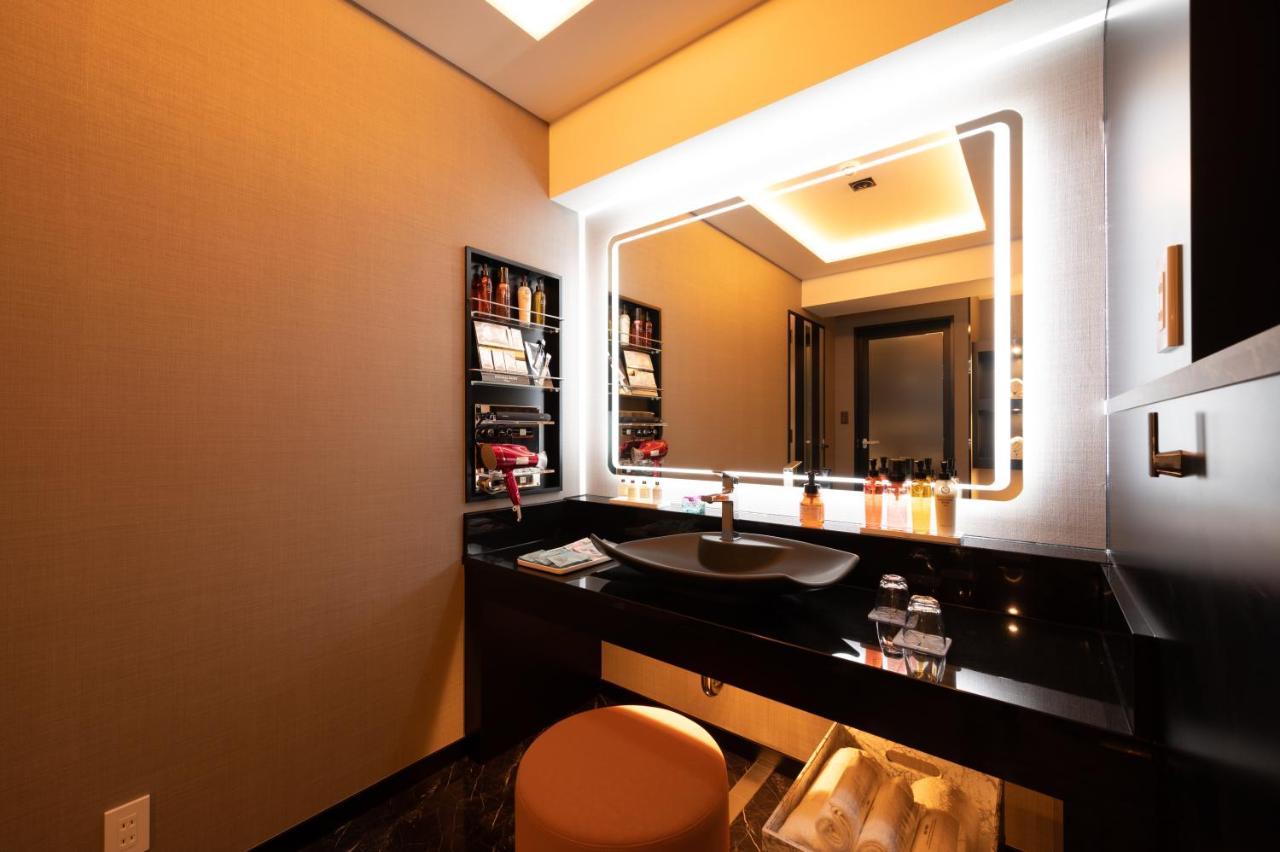 Hotel Varkin Ikebukuro Nishiguchi Tōkyō Extérieur photo