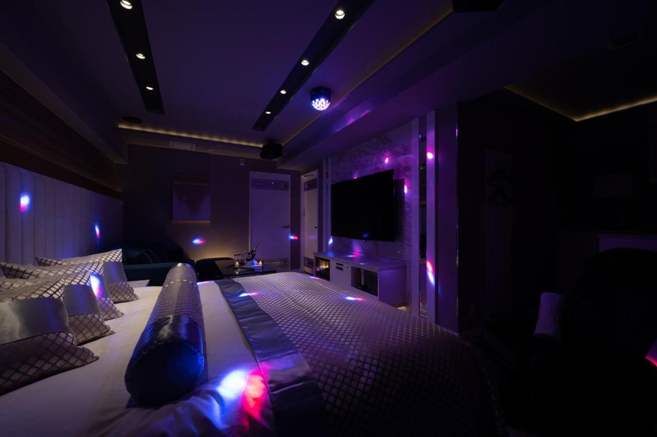 Hotel Varkin Ikebukuro Nishiguchi Tōkyō Extérieur photo